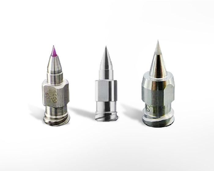 紅(hong)宝石针头与精(jīng)密针头